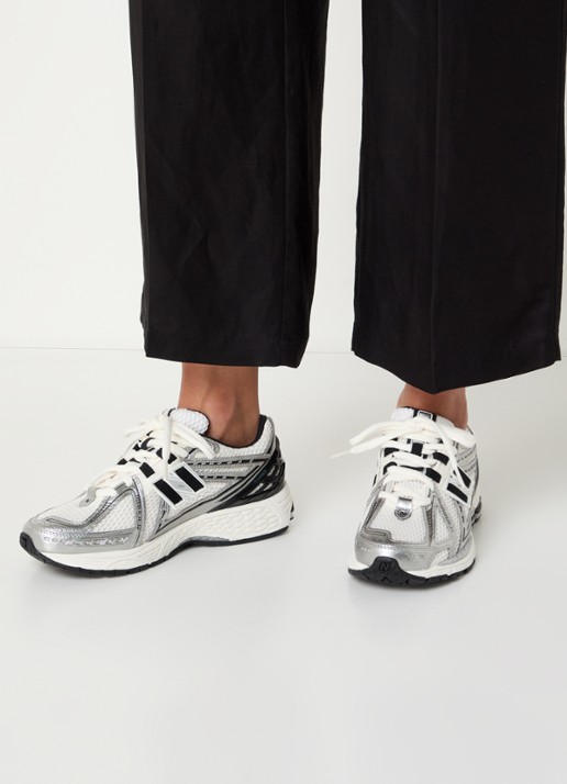 New Balance 1906R sneaker met mesh details - voorkant 5 gebroken wit
