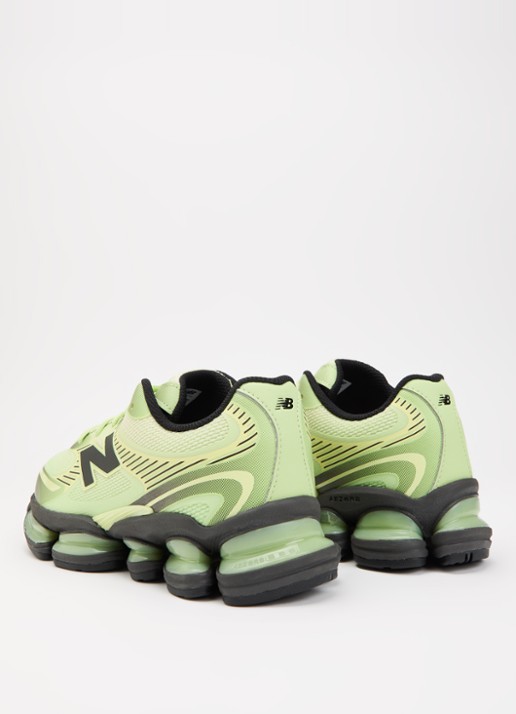 New Balance 2000 sneaker met mesh details - achterkant lime