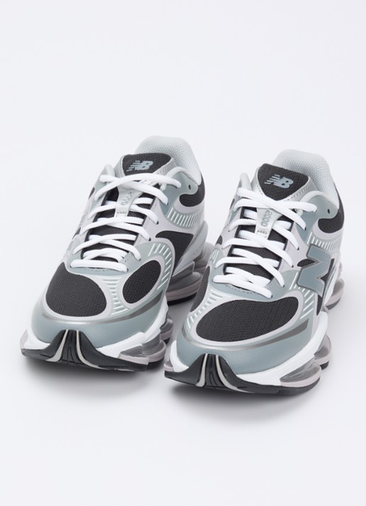 New Balance 2000 sneaker met mesh details - detail 3 zilver