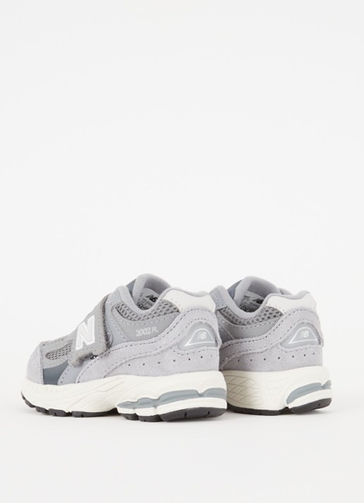 New Balance 2002 sneaker met mesh details - achterkant grijs