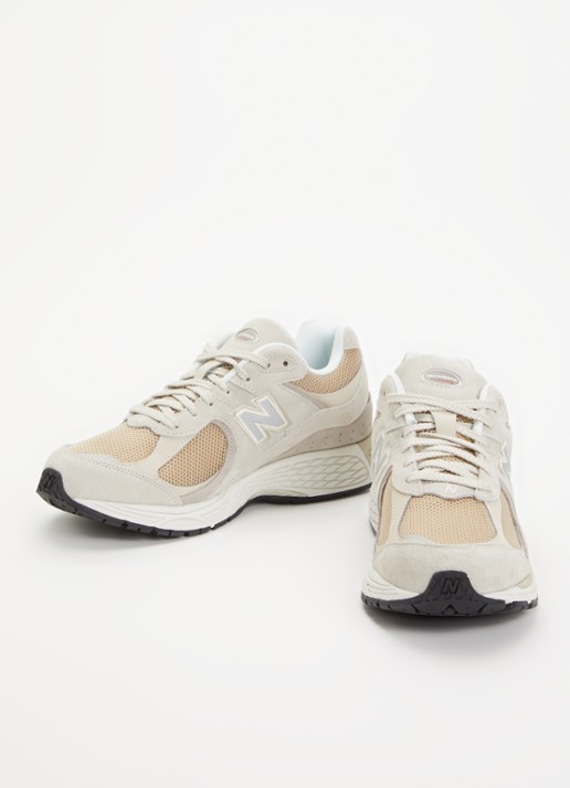 New Balance 2002 sneaker met suède details - detail 3 beige