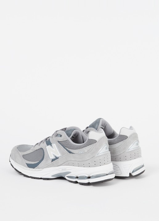 New Balance 2002R sneaker van suède met mesh details  - detail 2 grijs