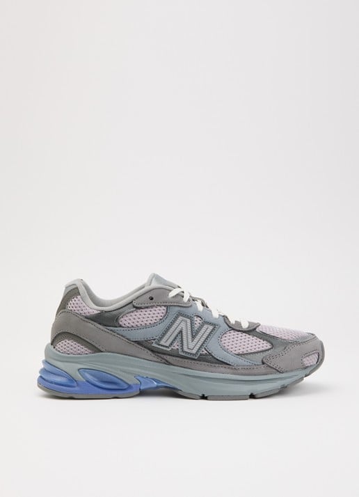 New Balance 2010 sneaker met mesh details