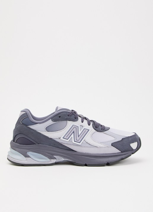 New Balance 2010 sneaker met suède details
