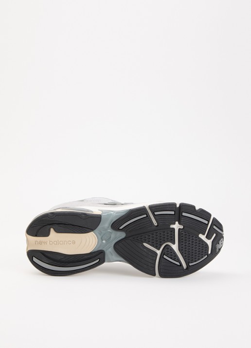 New Balance 2010 sneaker van mesh met details van nubuck - detail 3 lichtgrijs