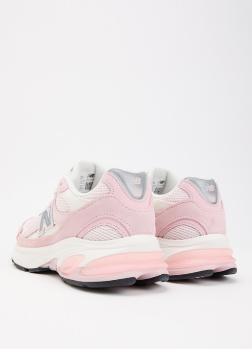 New Balance 2010 sneaker van mesh met suède details - achterkant 5 lichtroze