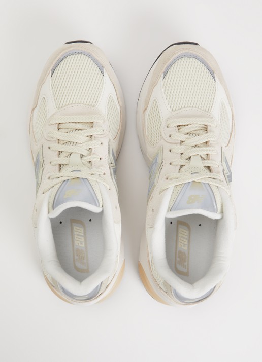 New Balance 2010 sneaker van mesh met suède details - detail 3 creme