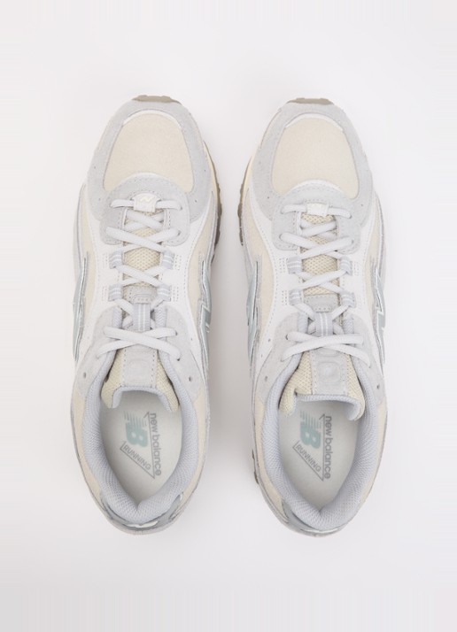 New Balance 204L sneaker met details van mesh - detail 3 lichtgrijs