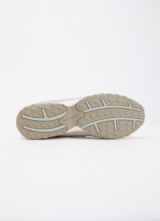 New Balance 204L sneaker met details van mesh - detail 4 lichtgrijs