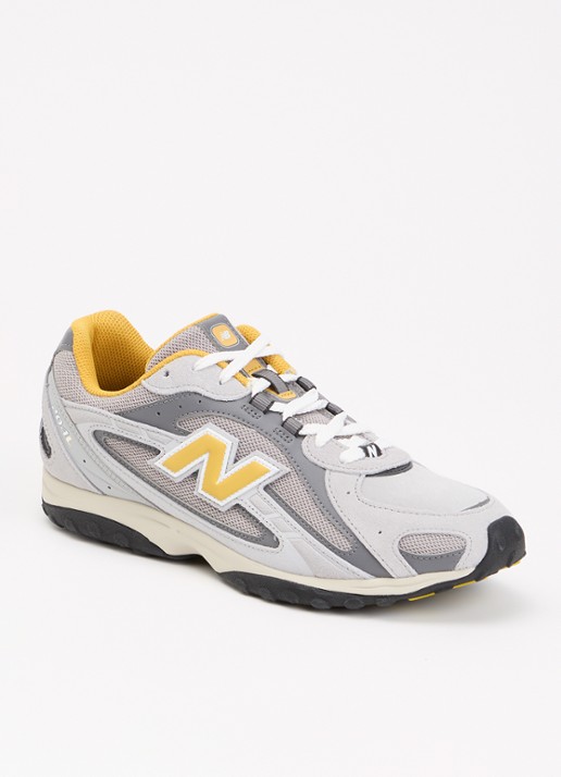 New Balance 204L sneaker met mesh details