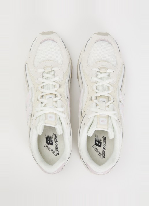 New Balance 204L sneaker van mesh met details van suède - detail 4 taupe