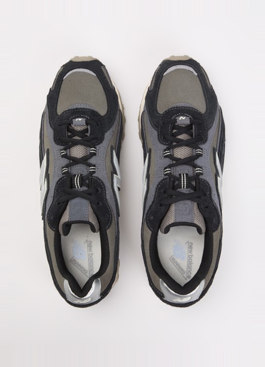 New Balance 204L sneaker van suède - detail 4 zwart