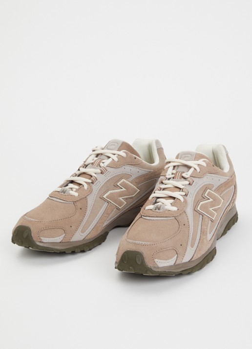 New Balance 204L sneaker van suède - detail 2 beige