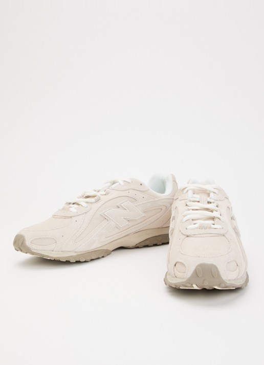 New Balance 204L sneaker van suède - detail 2 beige