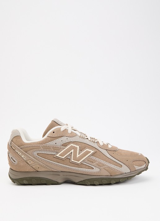 New Balance 204L sneaker van suède