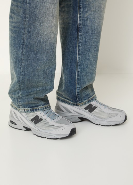 New Balance 509 sneaker van suède met mesh details  - voorkant 3 grijs