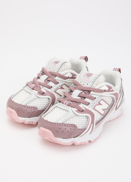 New Balance 530 sneaker met details van mesh - voorkant 2 roze
