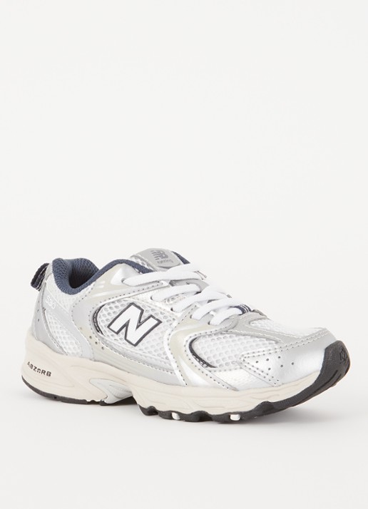 New Balance 530 sneaker met mesh details - voorkant lichtgrijs