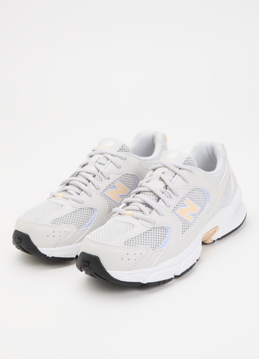 New Balance 530 sneaker met mesh details - voorkant 3 grijs