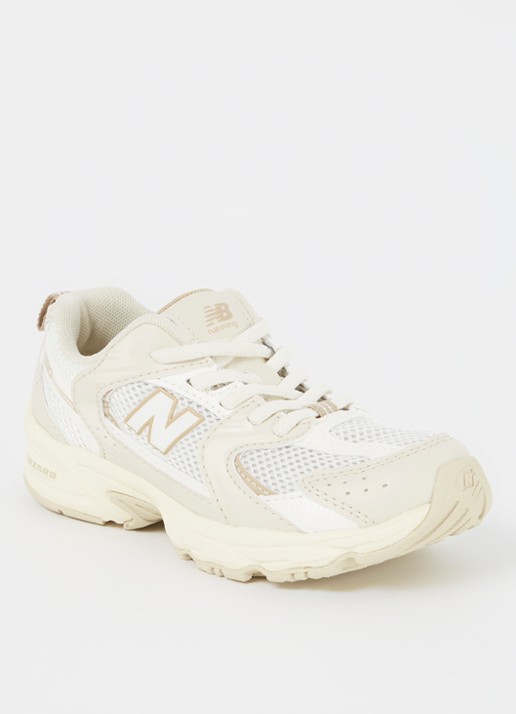New Balance 530 sneaker van mesh met leren details - voorkant 2 beige