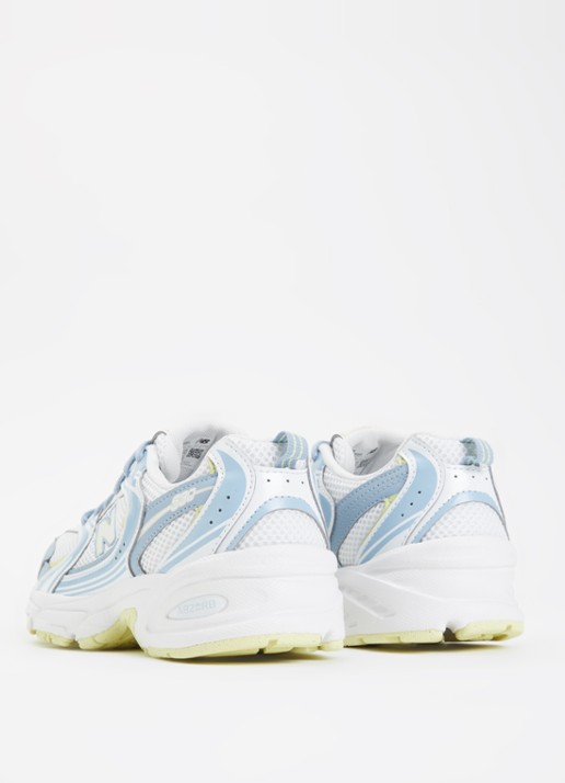 New Balance 530 sneaker van mesh met logo - achterkant 3 lichtgrijs