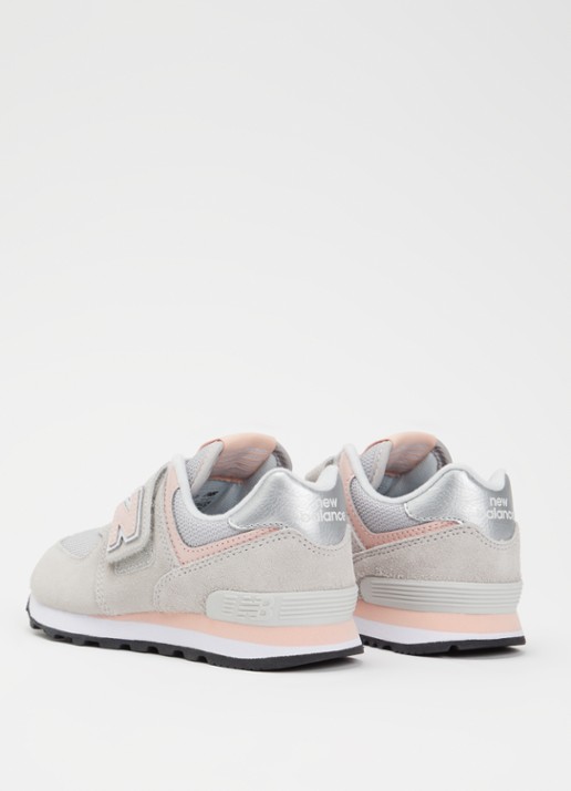 New Balance 574 sneaker met suède details - achterkant grijs