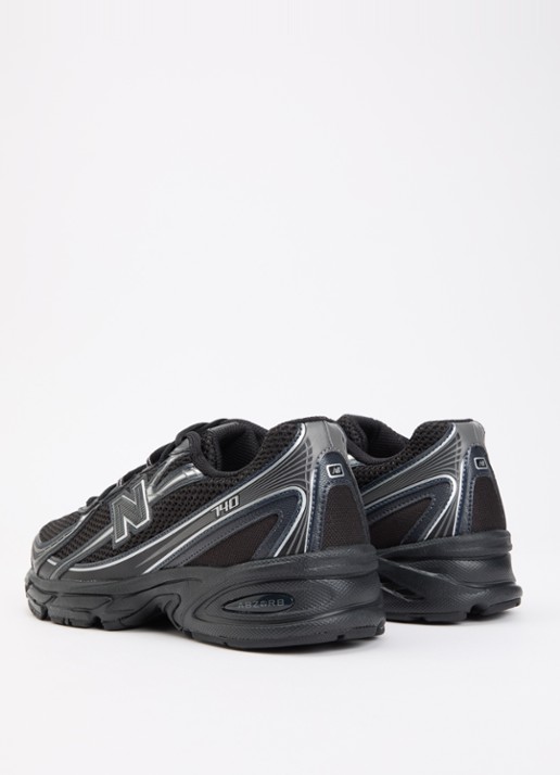 New Balance 740 sneaker met details van mesh met logo  - achterkant 5 zwart