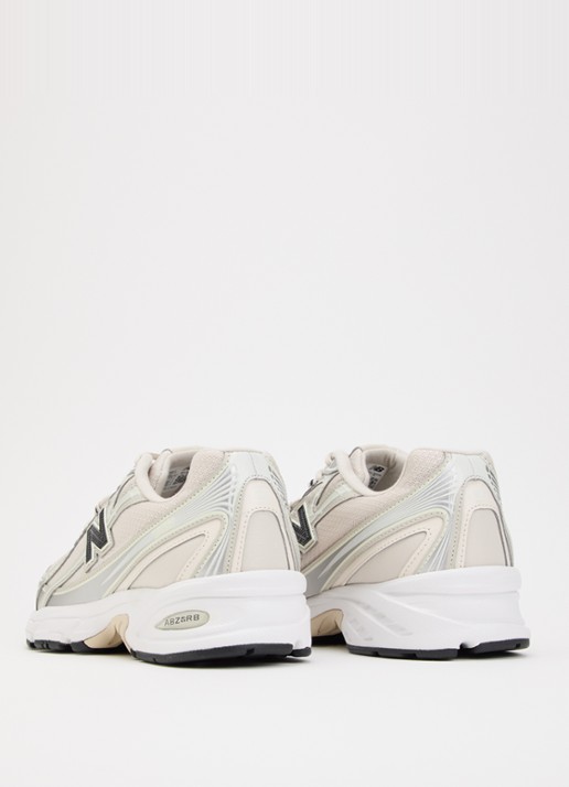 New Balance 740 sneaker met mesh details - achterkant beige