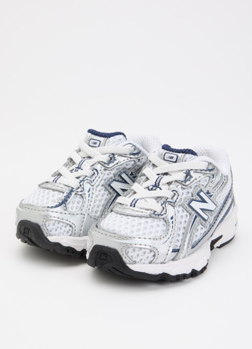 New Balance 740 sneaker met mesh details - voorkant 4 donkerblauw
