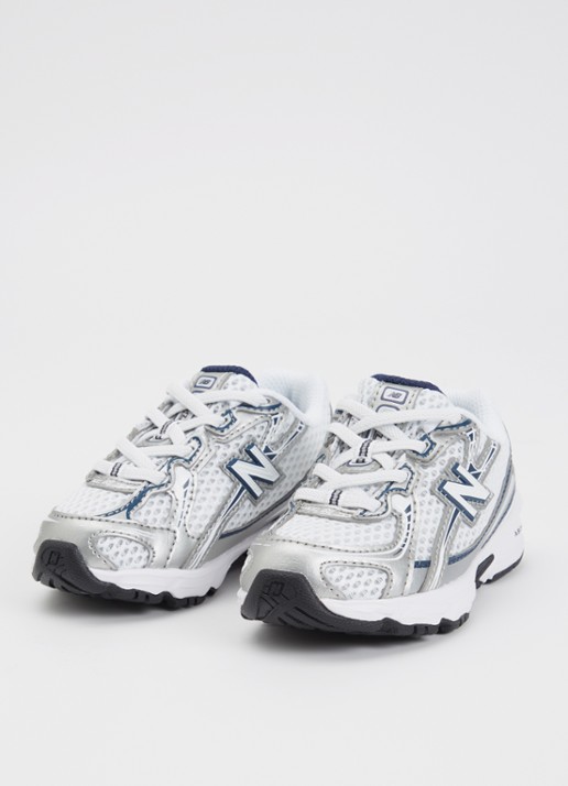 New Balance 740 sneaker met mesh details - voorkant 4 zilver