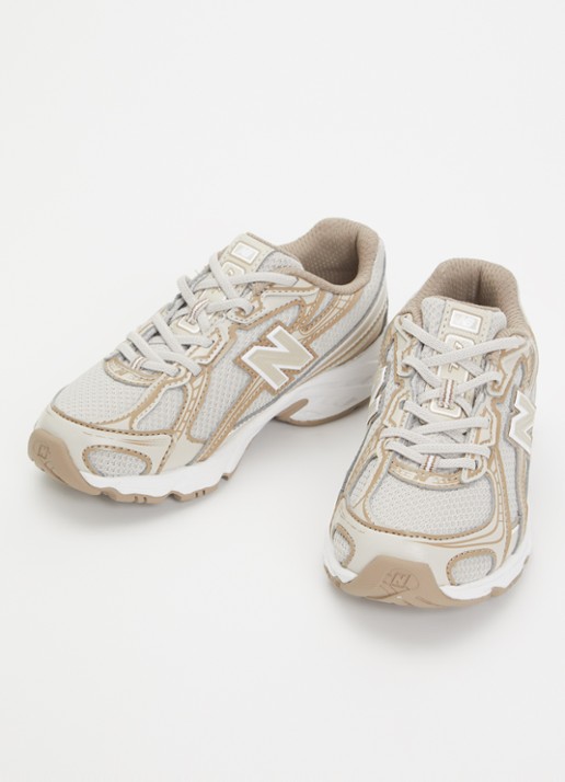 New Balance 740 sneaker met mesh details - voorkant 3 donkerbeige