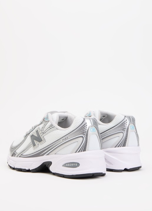 New Balance 740 sneaker van mesh met metallic finish - achterkant 2 lichtgrijs