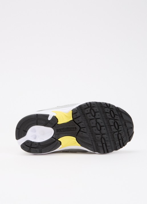 New Balance 740 sneaker van mesh met metallic finish - detail 2 creme