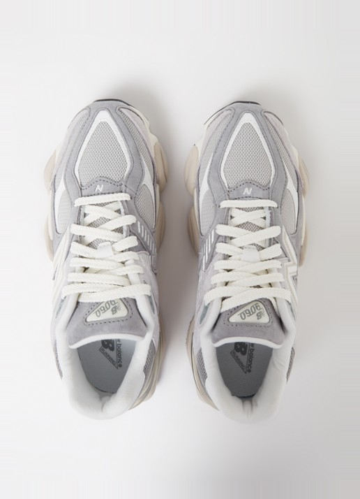 New Balance 9060 sneaker met mesh details - detail 5 lichtgrijs