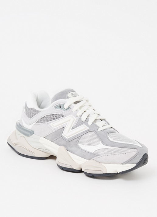 New Balance 9060 sneaker met mesh details - voorkant lichtgrijs