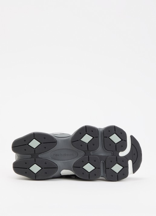 New Balance 9060 sneaker met mesh details - detail 4 donkergrijs