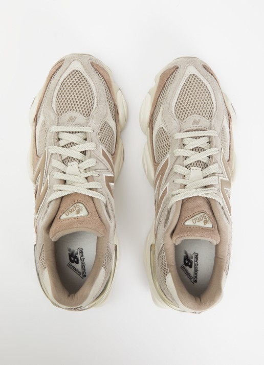 New Balance 9060 sneaker met suède details - detail 3 lichtbruin
