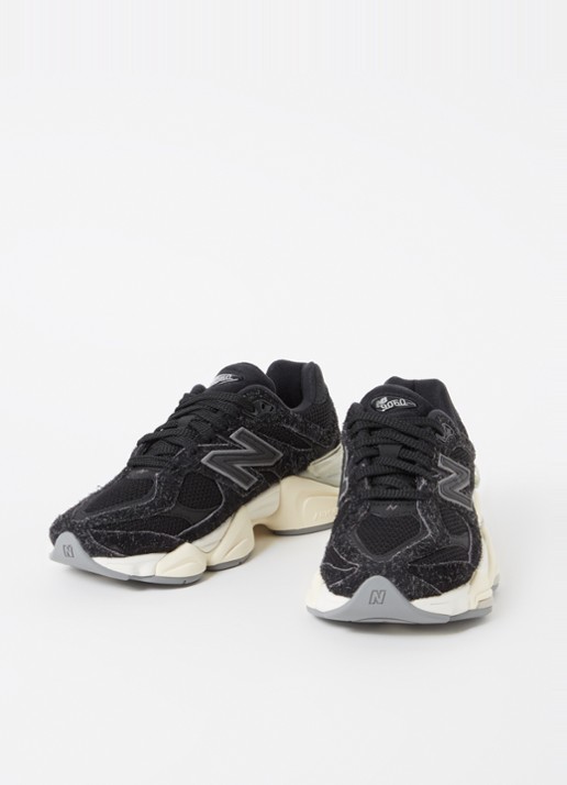 New Balance 9060 sneaker met suède details  - detail 2 zwart