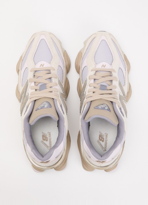 New Balance 9060 sneaker van mesh met suède details - detail 3 donkerbeige