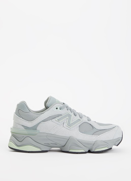 New Balance 9060 sneaker van suède met logo