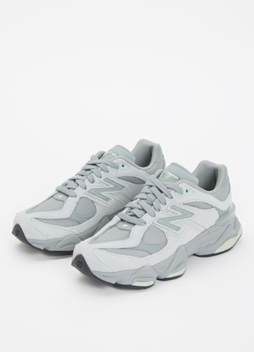 New Balance 9060 sneaker van suède met logo - voorkant 4 olijfgroen