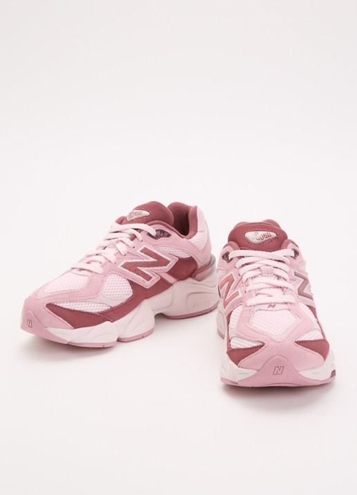New Balance 9060 sneaker van suède met mesh details - detail 3 roze