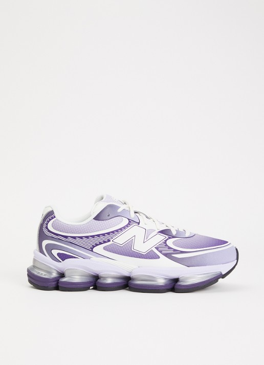 New Balance ABZORB 2000 sneaker met logo  - voorkant paars