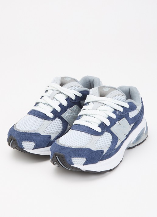 New Balance Abzorb 2010 sneaker van suède met details van mesh - voorkant 2 donkerblauw