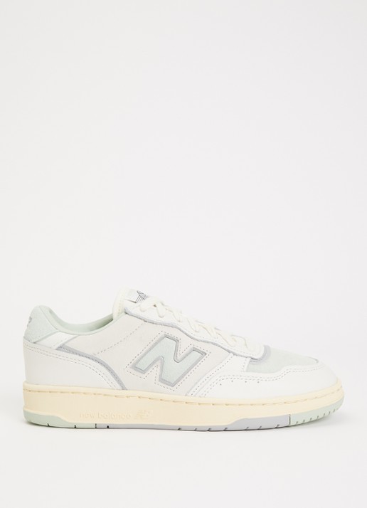 New Balance BB950 sneaker van leer met details van nubuck