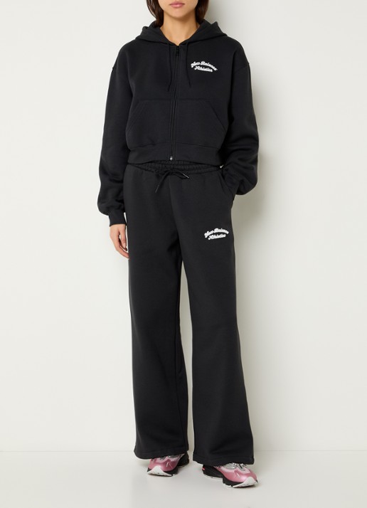 New Balance Cropped sweatvest met logoprint - voorkant 2 zwart