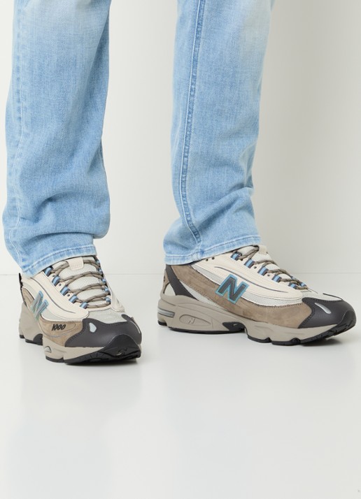 New Balance M1000 sneaker van mesh met suède details - voorkant 3 beige