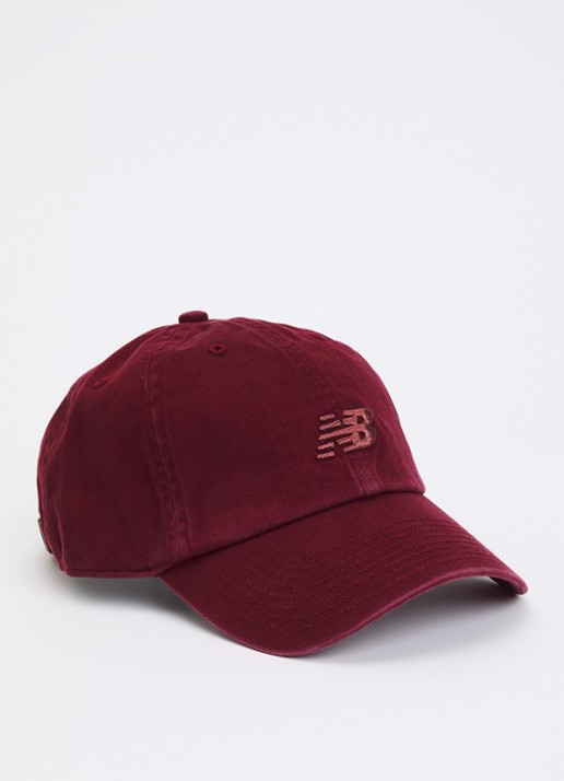 New Balance Pet met logoborduring - voorkant 2 bordeauxrood