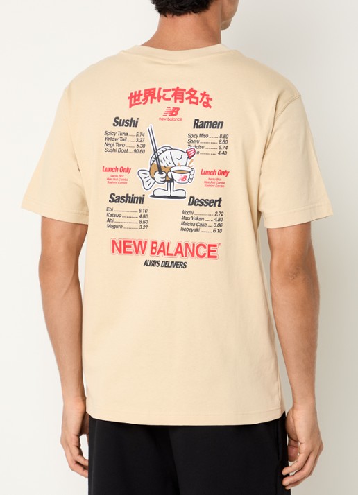 New Balance Ramen T-shirt met logo- en backprint
