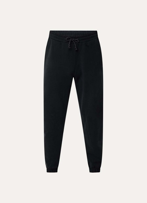 New Balance Regular fit joggingsbroek met logoborduring en steekzakken - voorkant 4 zwart